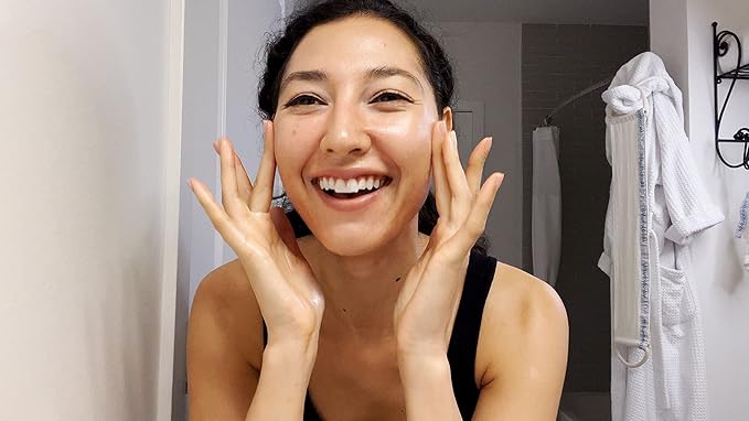 MicrodermaMitt Deep Exfoliating Mitt Scrub for Face, Lips & Neck - Dead Skin & Blackheads Remover - Gentle Facial Scrubber - Exfoliator Glove for Shower - Women Skin Care-Velvo Beauty