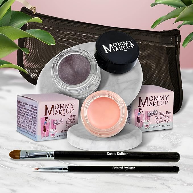 The Everlasting Eye 5 Piece Waterproof Makeup Set. Gel Eyeliner, Creme Eyeshadow, 2 brushes and Mesh Bag. Paraben-free, Talc-free, Cruelty-free. Duchess/Black Orchid 1708-Velvo Beauty