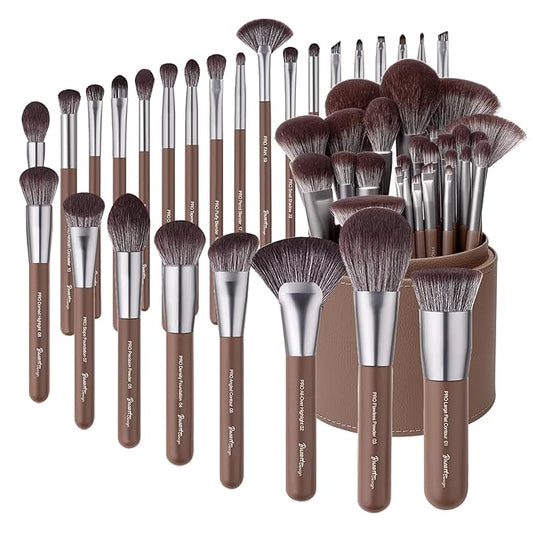 Bueart Design 26 Pcs Chocolate-colored Gift Makeup Brushes Set with Extra Large Holder,Elegant Make up Brushes for Foundation,Face Blending Powder, Contour, Highlight, Concealer, Eyeshadow-Velvo Beauty
