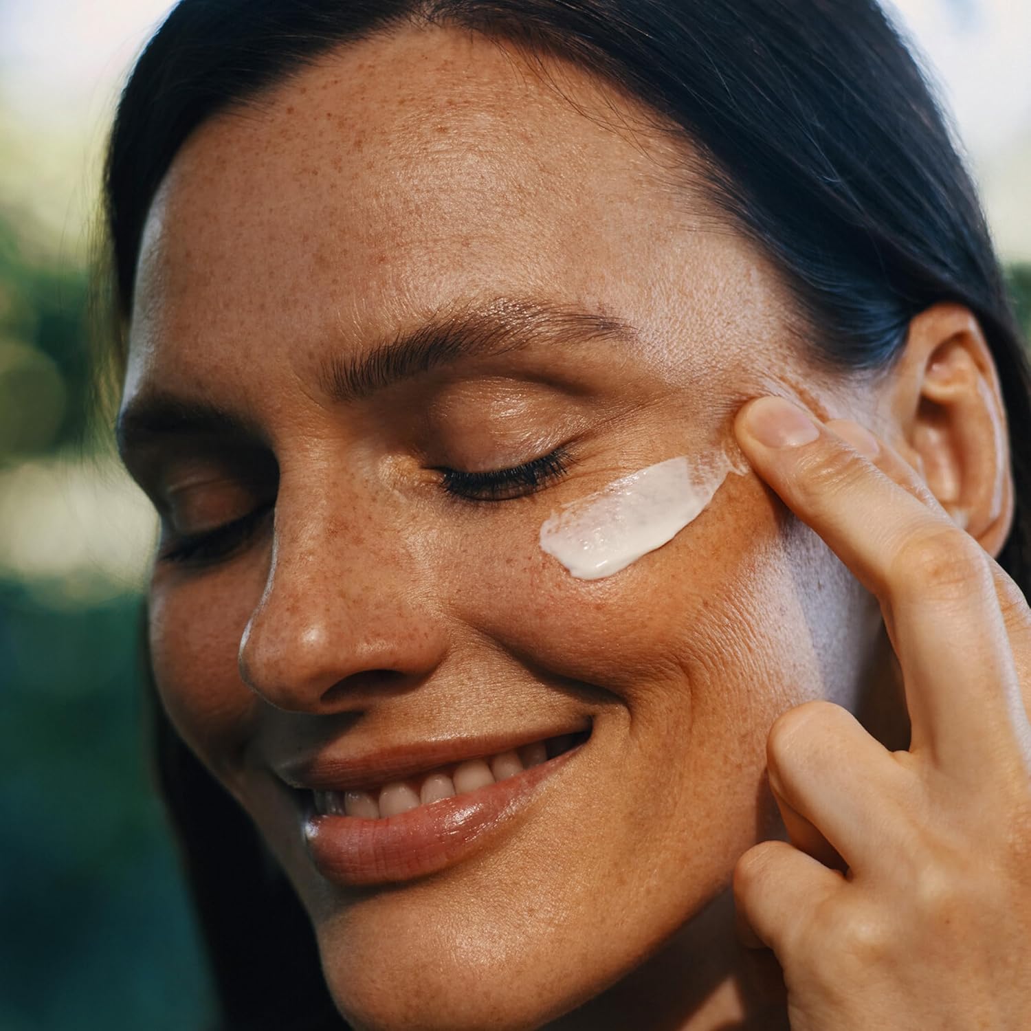 Weleda Face Care Plumping Night Cream, Plant Rich Moisturizer with Pomegranate and Maca Root Peptides-Velvo Beauty