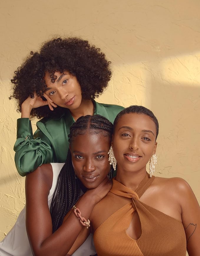 Ami Colé Skin Melt Talc-Free Loose Setting Powder Translucent, face powder, makeup, finishing powder, lightweight-Velvo Beauty