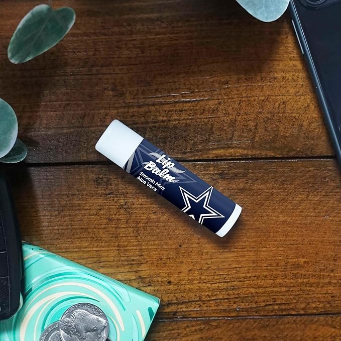 FANMATS 34643 Dallas Cowboys Smooth Mint SPF 15 Lip Balm-Velvo Beauty