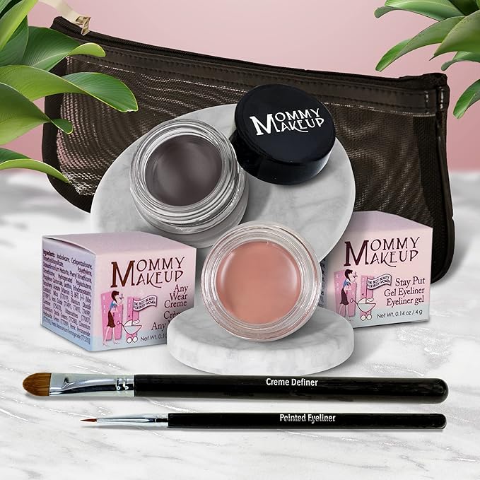 The Everlasting Eye 5 Piece Waterproof Makeup Set. Gel Eyeliner, Creme Eyeshadow, 2 brushes and Mesh Bag. Paraben-free, Talc-free, Cruelty-free. Anna/Chocolate Kiss 1202-Velvo Beauty