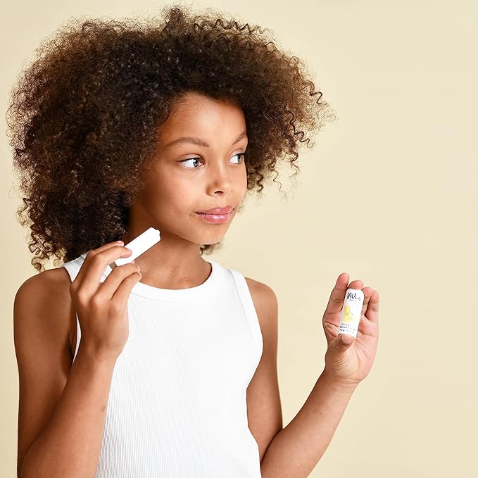 Nourishing Lip Butter gently scented Natural Child Balm Ultra-moisturising Lip Butter for sensitive skin Paediatrician Tested & Approved Kids Intensive Lip treatment for Sensitive Skin 4.2g-Velvo Beauty