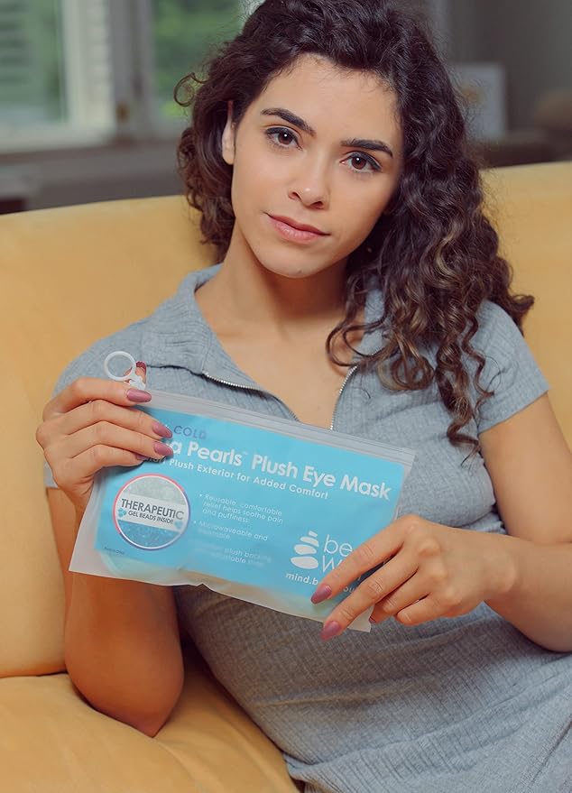 Cooling Eye Mask Reusable Gel Eye Mask for Puffy Eyes,Ice Eye Mask Cold Eye Mask Frozen with Plush Backing for Headache,Migrain,Stress Relief-Color Pastel Blue-Velvo Beauty