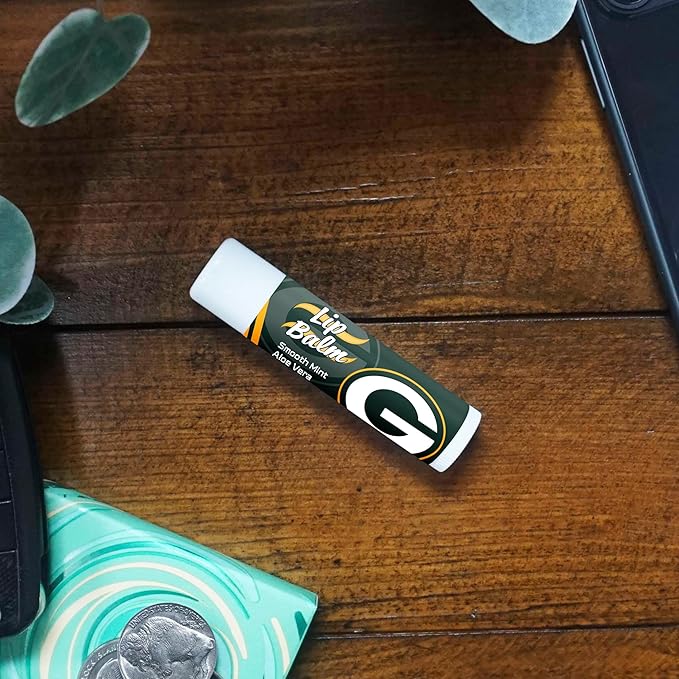 FANMATS 34658 Green Bay Packers Smooth Mint SPF 15 Lip Balm-Velvo Beauty