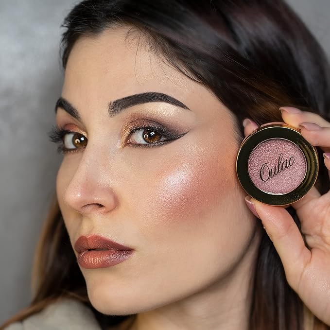 Oulac Shimmer Blush Makeup| 2 in 1 Powdery Blush & Highlighter| Pigmented&Blendable | Shape & Highlight Face| Vegan & Cruelty-Free| 4.8g F02 Love Potion-Velvo Beauty