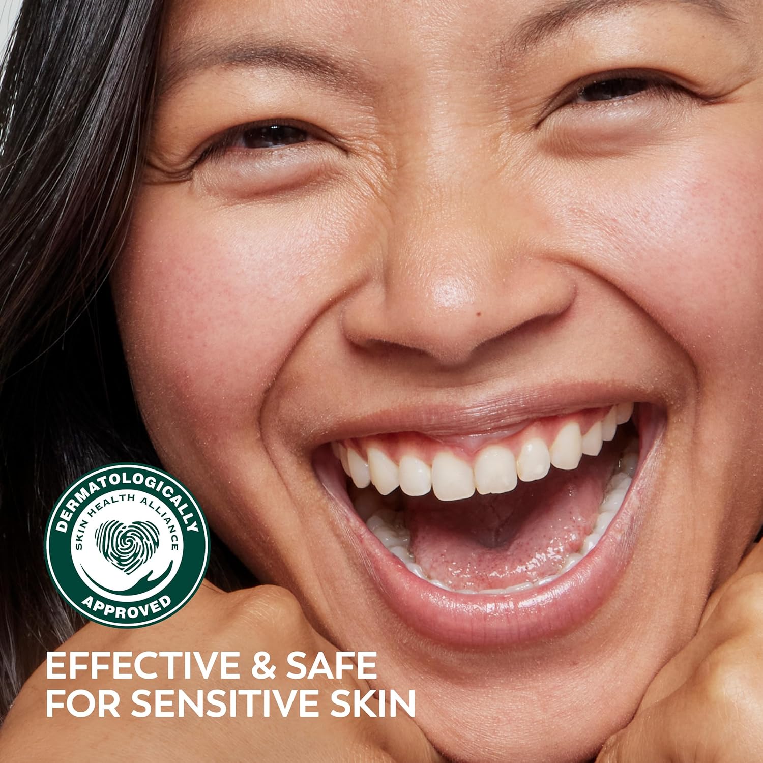 Olay Complete+ Face Moisturizer with Sunscreen SPF 40, For Sensitive Skin, Broad Spectrum Sun Protection, Fragrence-Free - No White Cast on All Tones, Nourishes Moisture Barrier - Ceramides, 6 Oz-Velvo Beauty