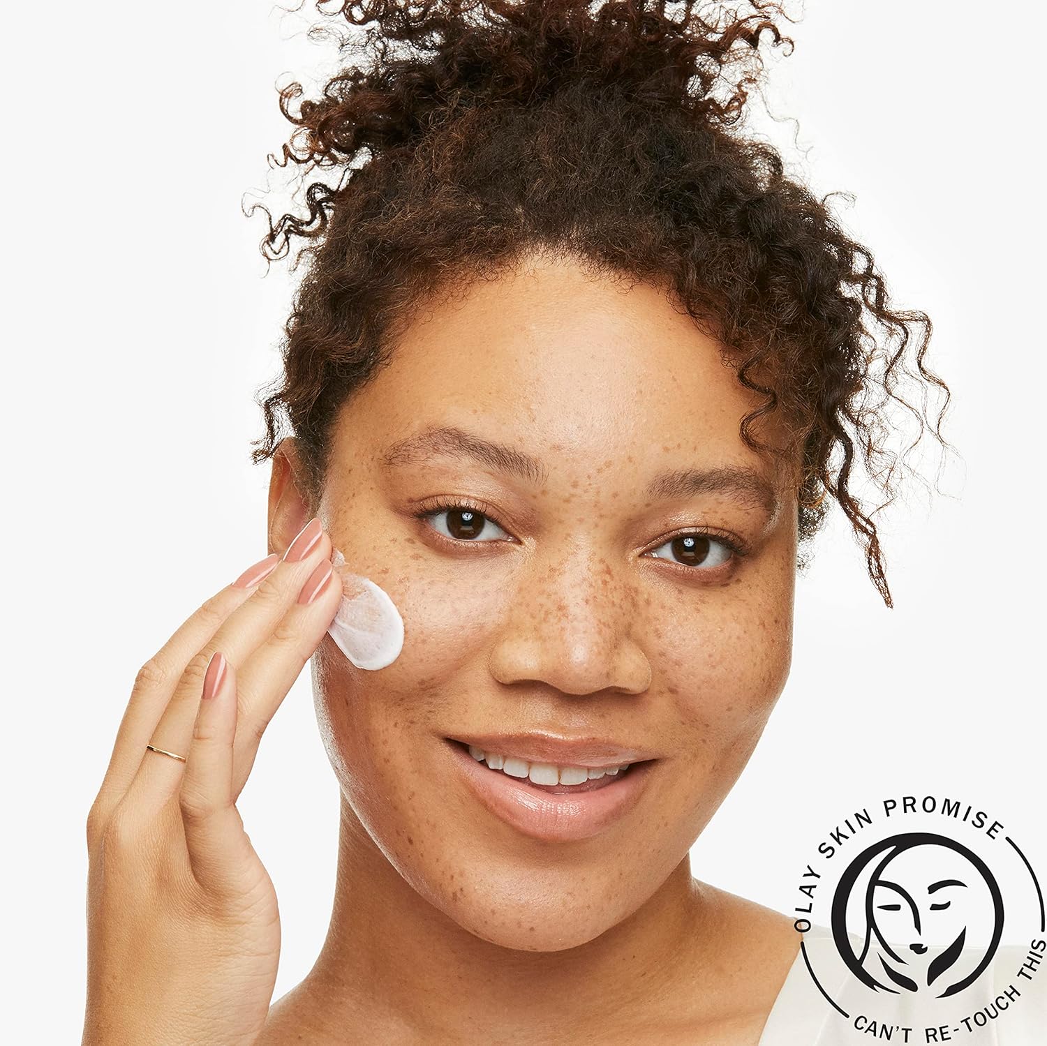 Olay Vitamin C Hydrating moisturizer with sunscreen, SPF 30, 1.7 Oz-Velvo Beauty