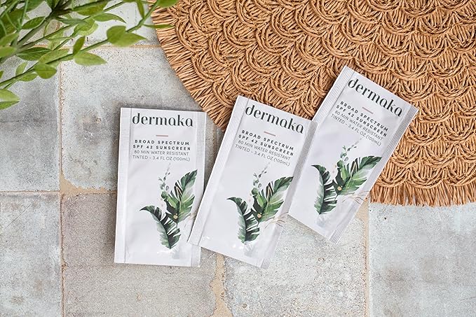 Mineral Tinted Sunscreen SPF 42 for Face – 5ml 25 Packets with Zinc Oxide & Titanium Dioxide – Water Resistant 80 Min – Moisturizes & Soothes – Beach Must Haves, Travel Essentials, Party Favor-Velvo Beauty