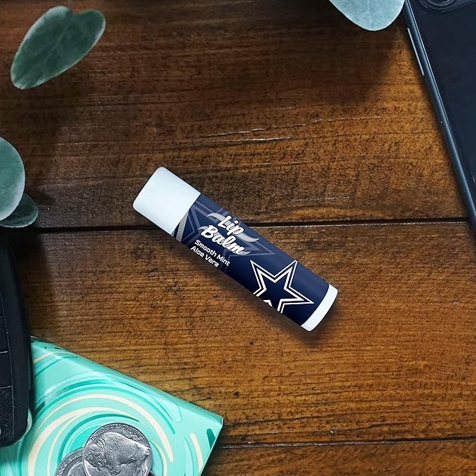 FANMATS 34643 Dallas Cowboys Smooth Mint SPF 15 Lip Balm-Velvo Beauty