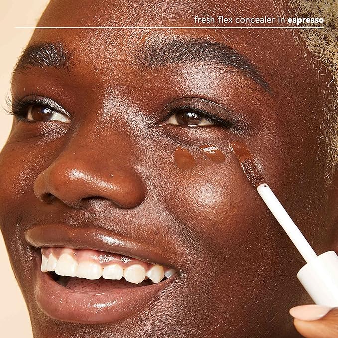 Honest Beauty Fresh Flex Concealer with Niacinamide + Vitamin E + Hyaluronic Acid | Vegan + Cruelty free | Espresso, 0.17 fl oz-Velvo Beauty