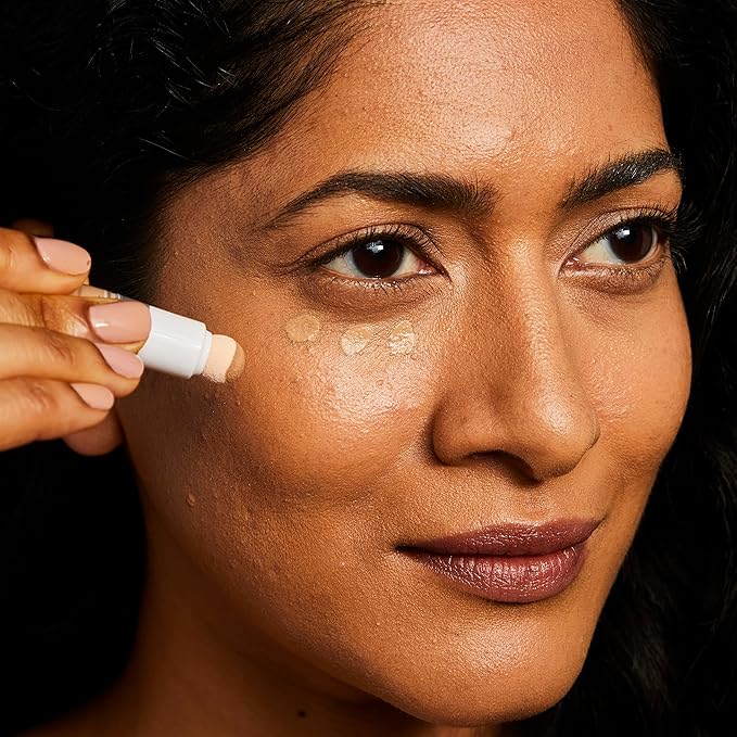 No7 Hydraluminous Concealer - Shade 8.5 - Full-Coverage Under Eye Concealer for Dark Circles with Caffeine & Ceramides - Hydrating & Brightening Concealer for Dark Under Eye Area (3.9ml)-Velvo Beauty