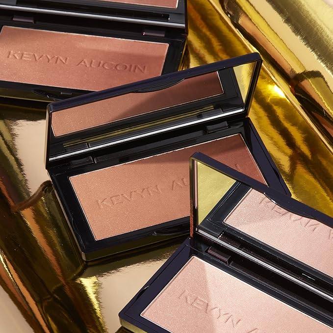 Kevyn Aucoin The Neo-Bronzer, Sundown Deep: 3 in 1 makeup palette. Highlighter, blush & bronzer in one smooth gradient makeup compact. Shimmer & matte in light, medium & deep. Sun-kissed to bronzed.-Velvo Beauty
