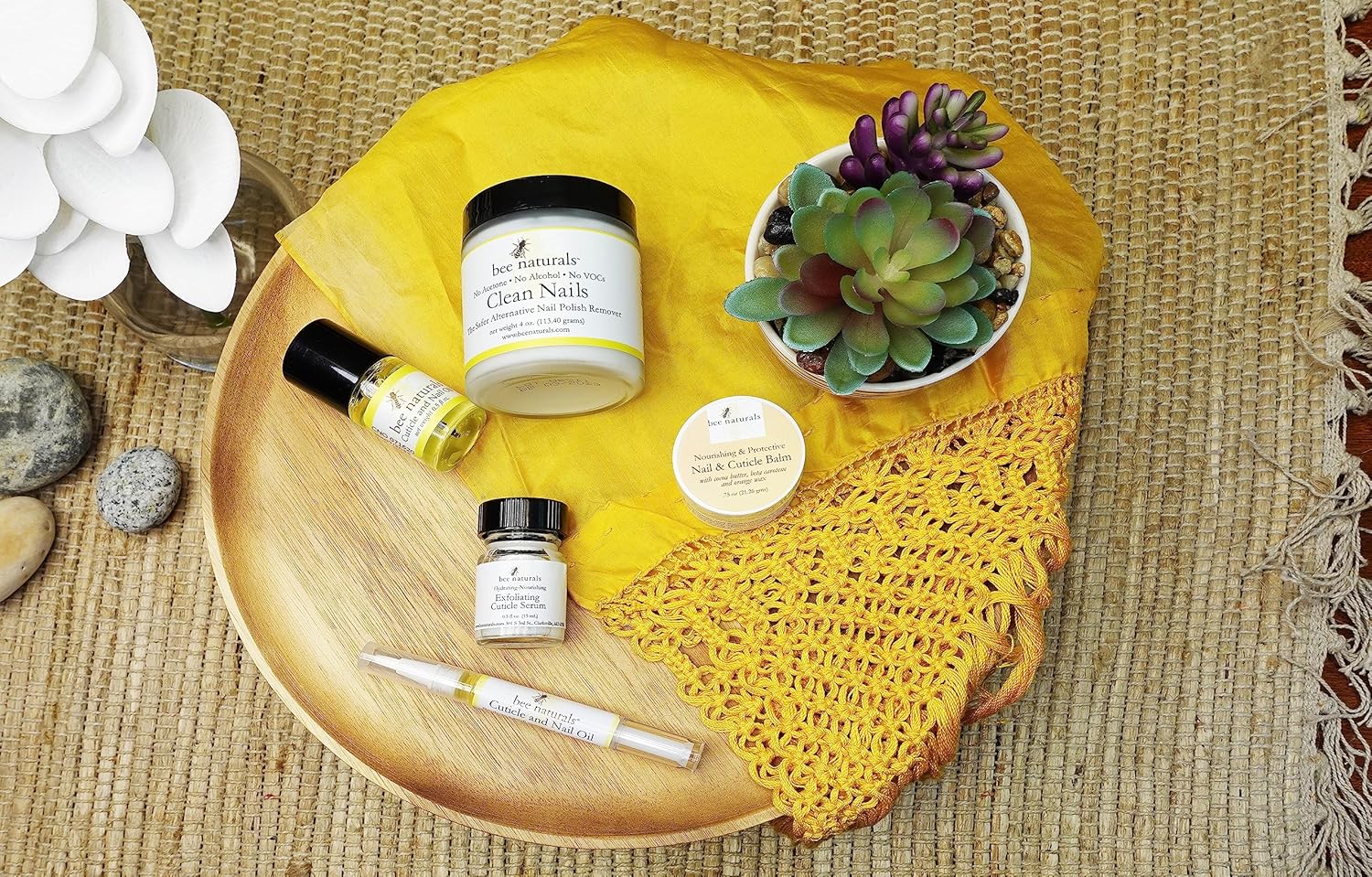 Bee Naturals Natural Nail Care Kit - Natural & Non-Toxic Nail and Cuticle Care Set with Vitamin E - Softens & Protects - Ideal Gift for Repairing Cuticles and Nails-Velvo Beauty